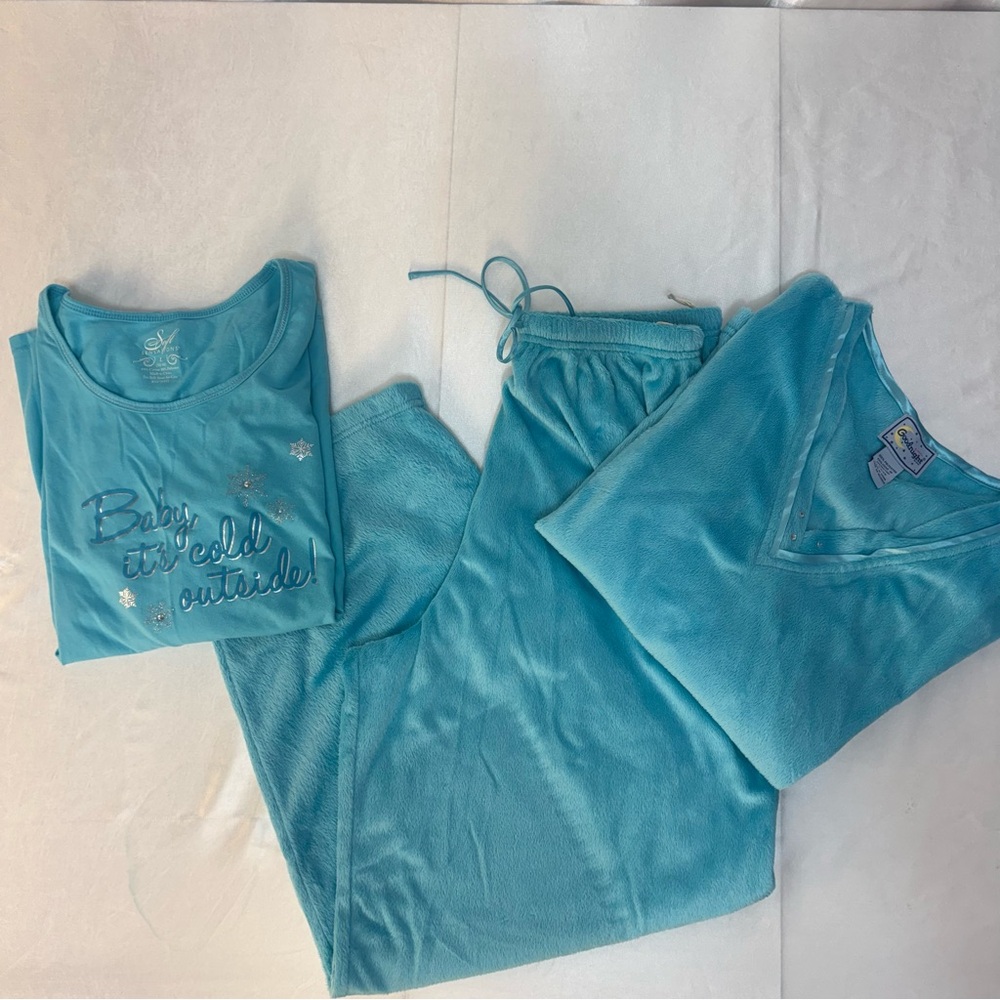 Goodnight Brand Aqua Blue Fuzzy Soft Pajama Set with Bonus Pajama Shirt Included